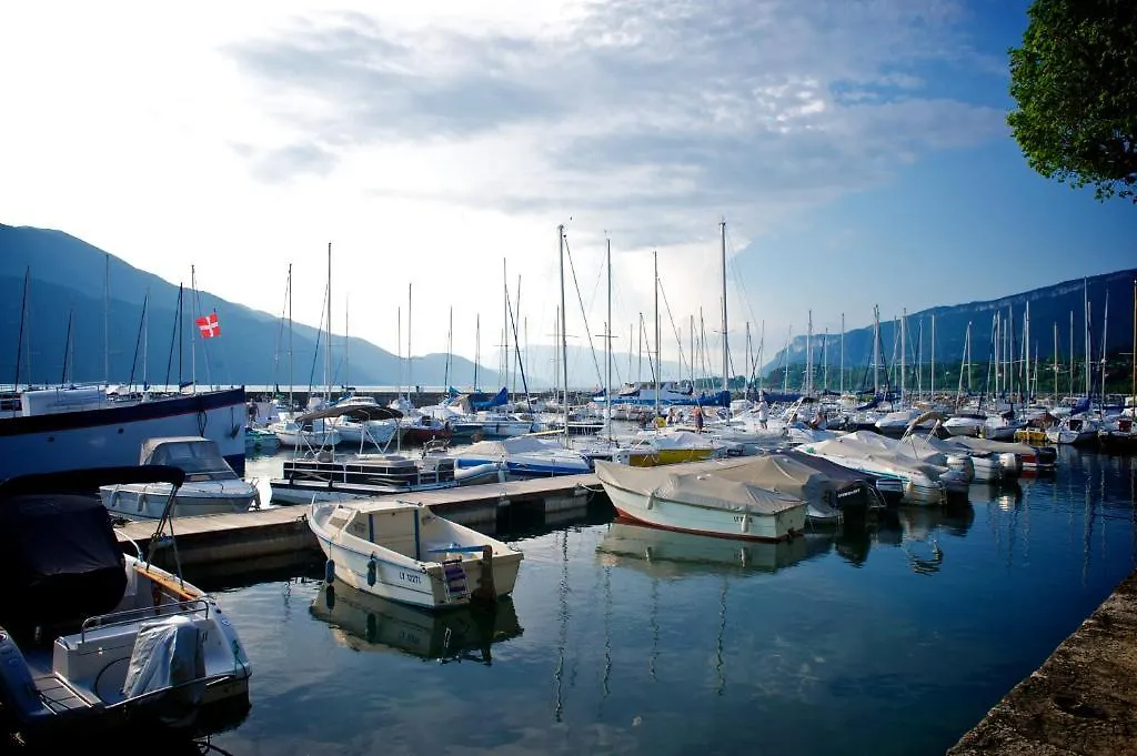 Les Loges Du Park Aparthotel Aix-les-Bains 3*,  France